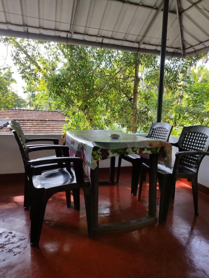 Marari Diya Homestay Mararikulam Ngoại thất bức ảnh